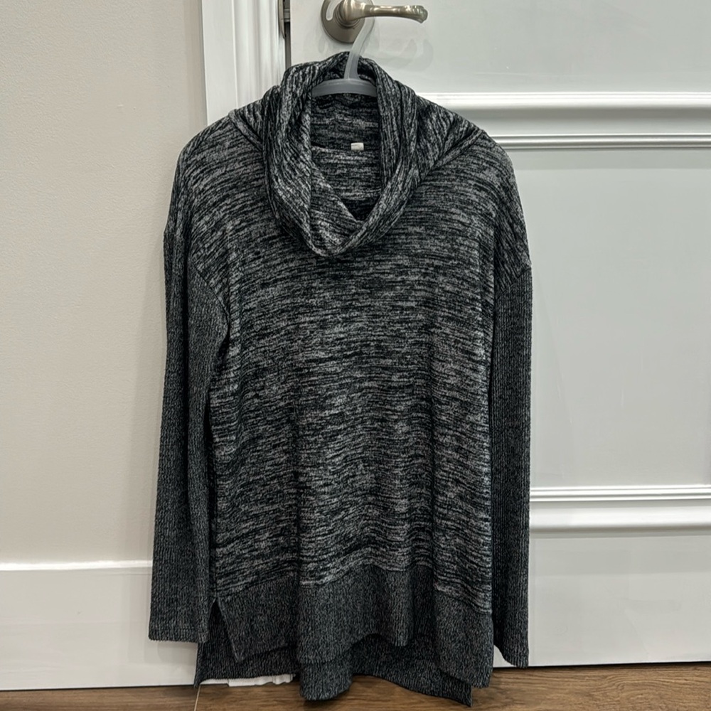 Gap Turtleneck Long Sleeve Tunic Top Size M